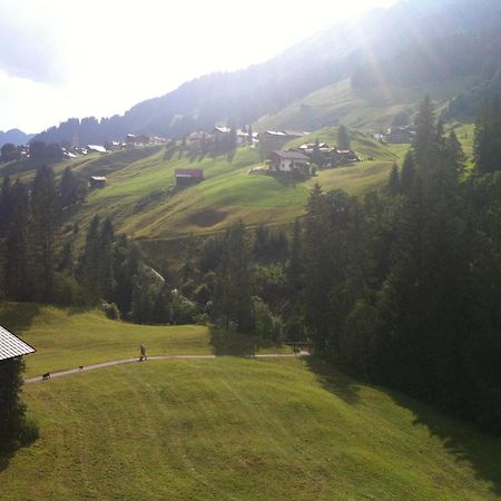 Gaestehaus Wildbach Mittelberg Buitenkant foto
