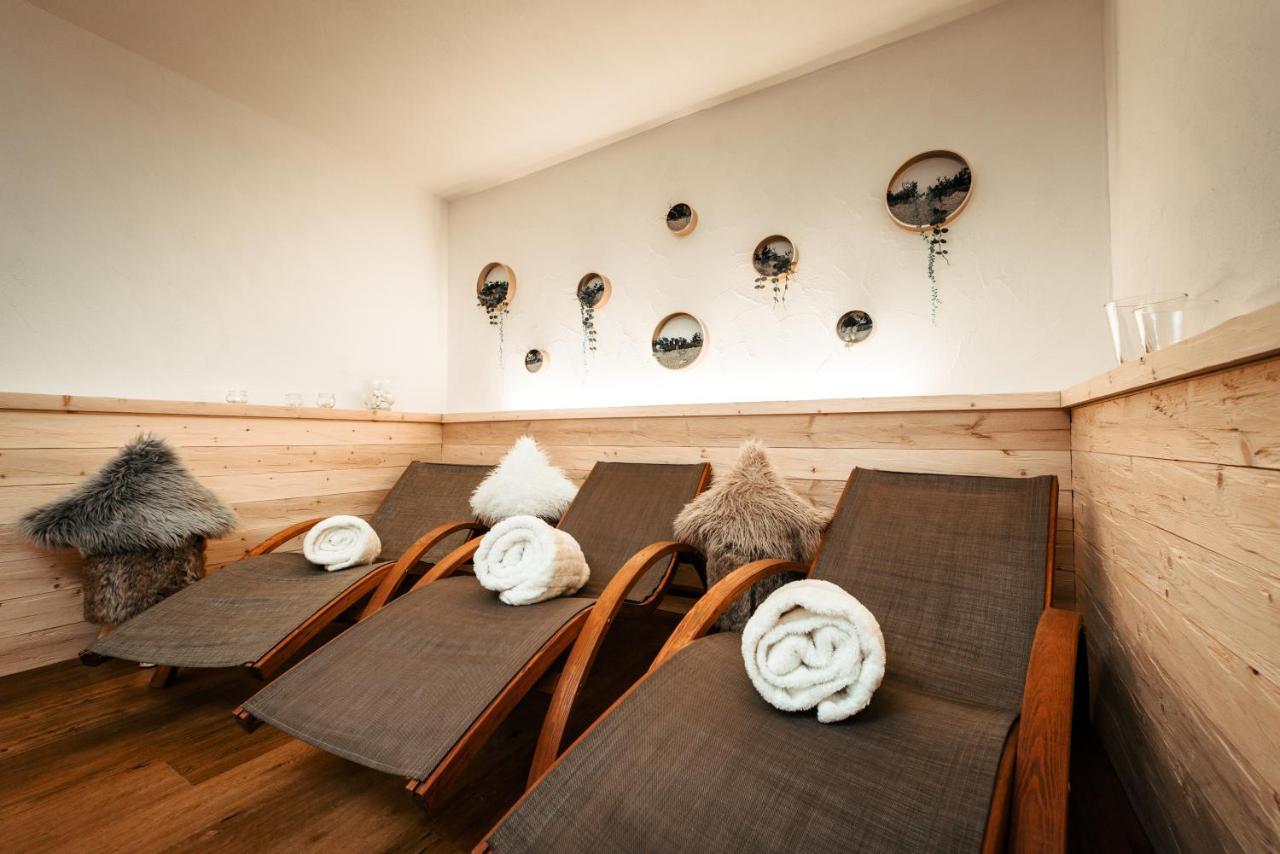 Gaestehaus Wildbach Mittelberg Buitenkant foto