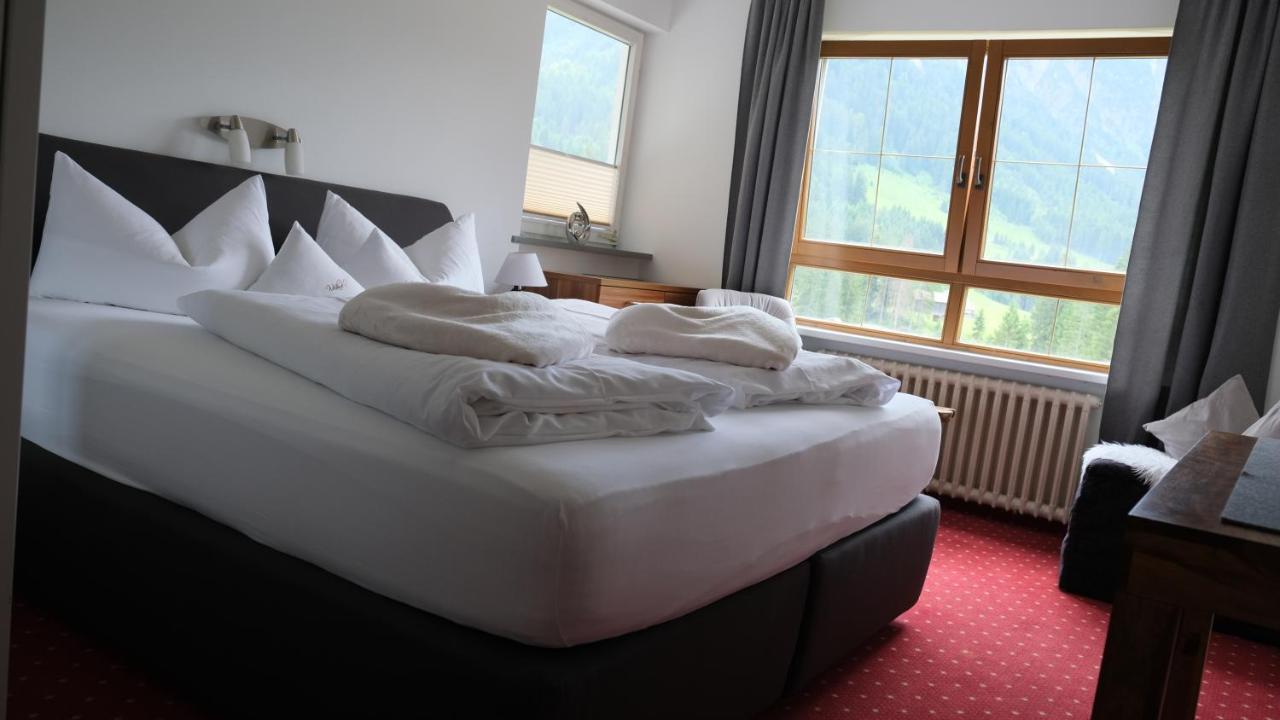 Gaestehaus Wildbach Mittelberg Buitenkant foto