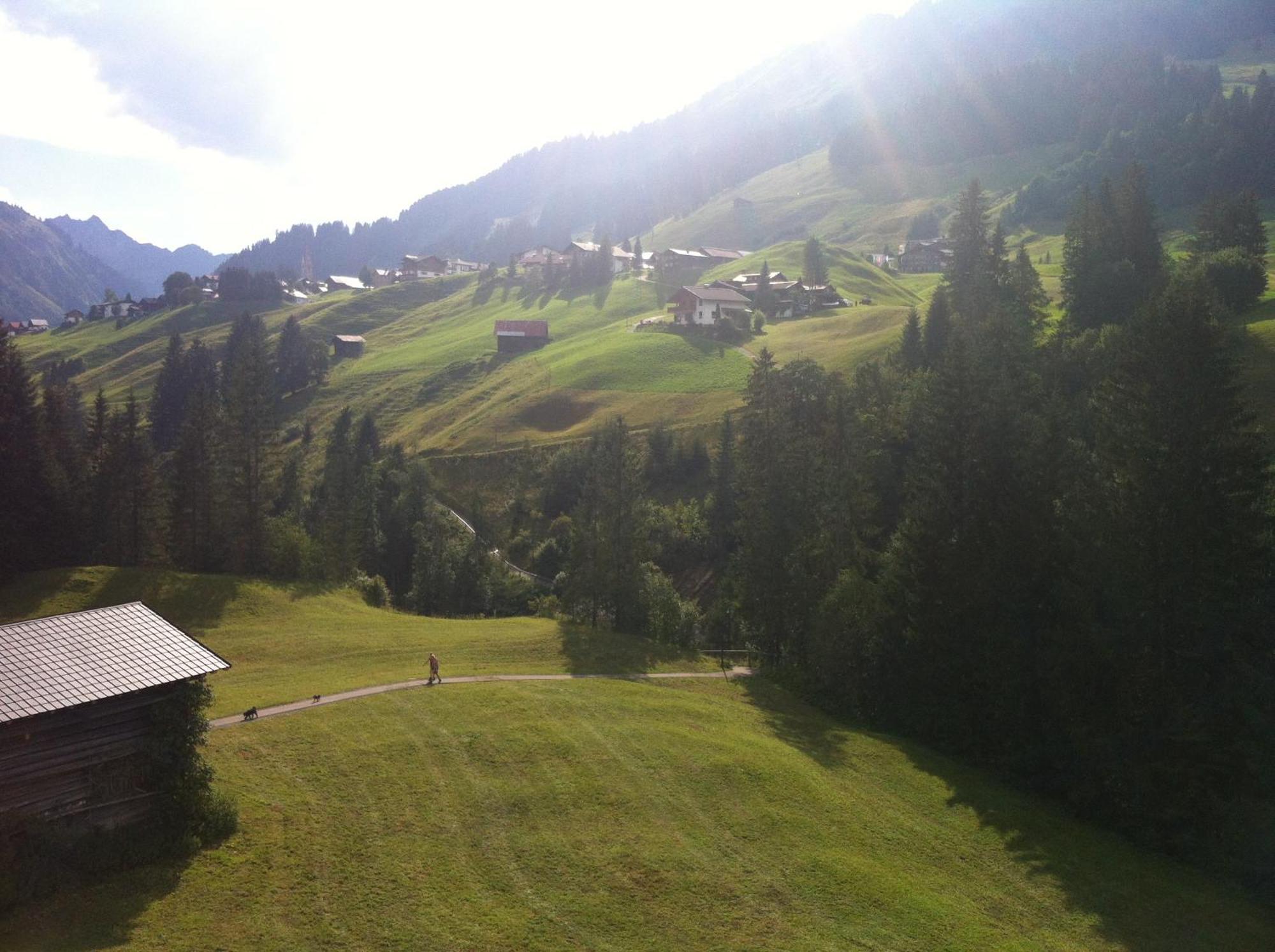 Gaestehaus Wildbach Mittelberg Buitenkant foto