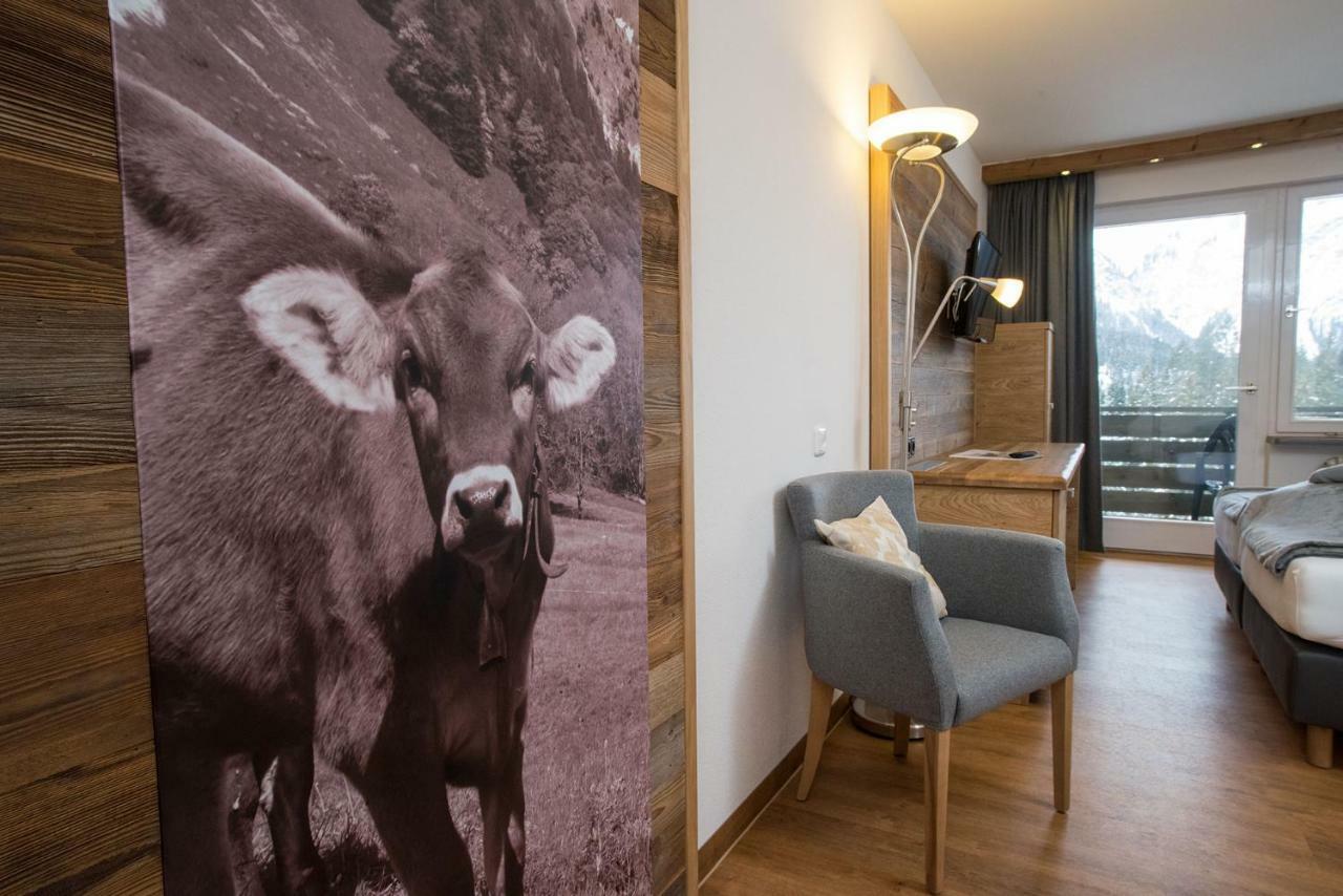Gaestehaus Wildbach Mittelberg Buitenkant foto