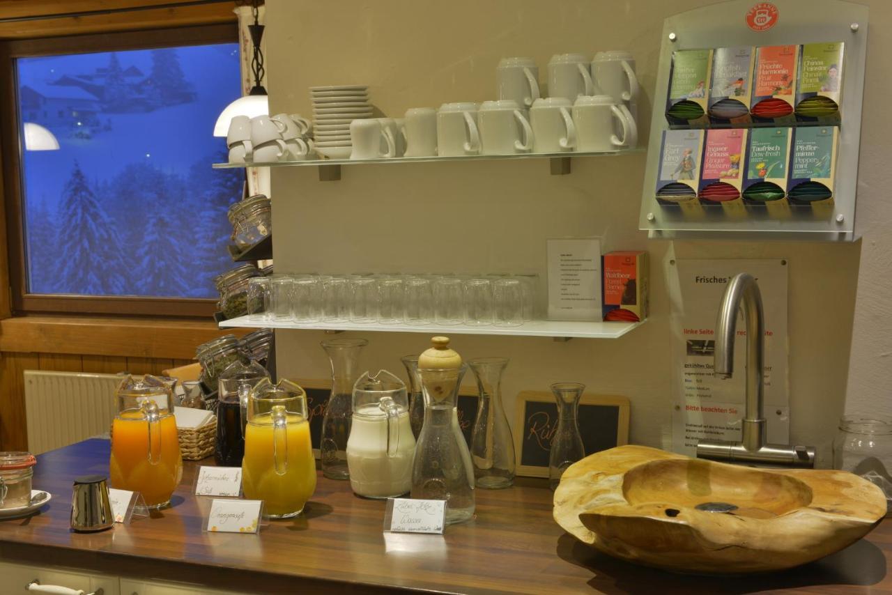 Gaestehaus Wildbach Mittelberg Buitenkant foto